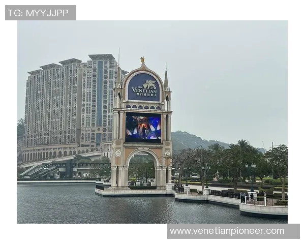 探索澳门威尼斯人，人造天空的奇幻之旅